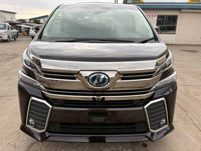 ヴェルファイアハイブリッド 2.5 ZR E-Four 4WD