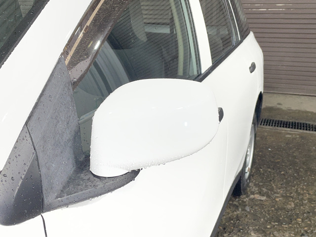 �y�x�����z���i�X�z���Ԃ������������܂��āA���ɗL�������܂��B�݌Ɏԗ��ɂȂ�܂��̂ŁA���񂲓s���̋X�������ɁA���ɗ��ĉ������B���X�\��������ƁA���ē����X���[�Y�ł��B