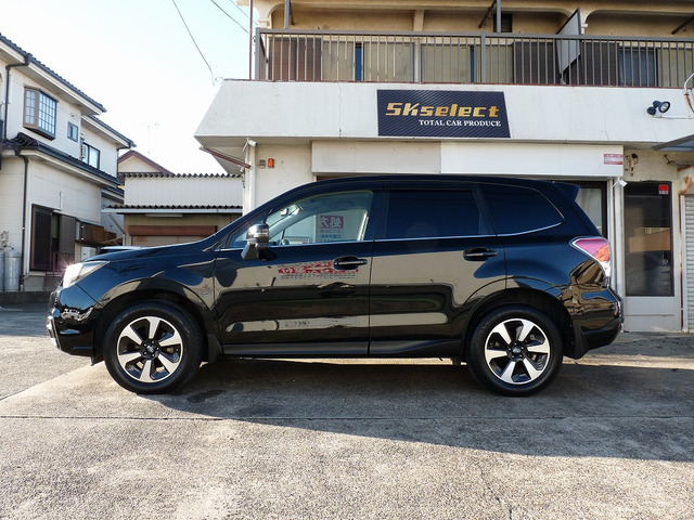 オートローンのご利用も可能になります。頭金￥0〜お客様のご希望のお支払いにてシュミレーション致します。またメール連携にて事前審査も可能です。ご来店時遠方のお客様はメール連携にて対応させて頂きます。