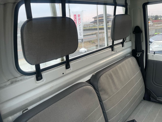 �w������A�w�b�h���X�g�����ł��B�Ԍ��A���b�J�[���ŕs�݂����ׂ̈����X�̍ۂɂ�090-5566-1626���܂ł��A����������(^^��