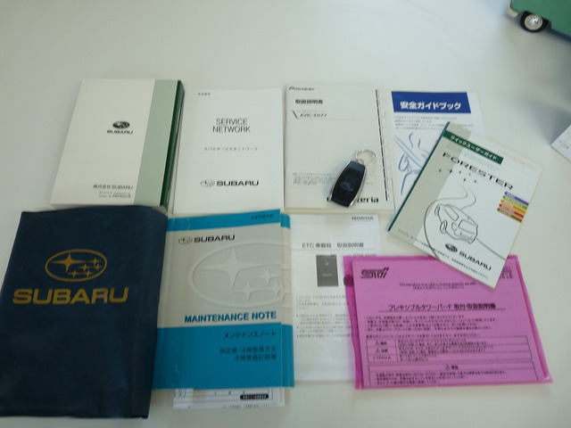 1オーナー車、取説、保証書、ナビ取説、スペアキー完備!!