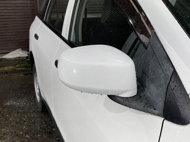 �y�x�����z���i�X�z���Ԃ������������܂��āA���ɗL�������܂��B�݌Ɏԗ��ɂȂ�܂��̂ŁA���񂲓s���̋X�������ɁA���ɗ��ĉ������B���X�\��������ƁA���ē����X���[�Y�ł��B