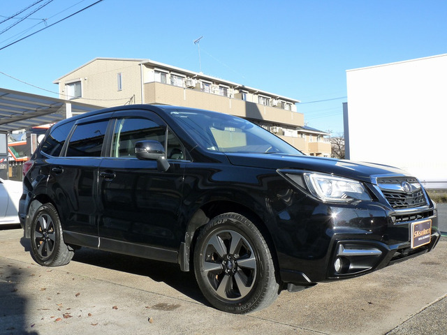 当社ユーザー様直接買取も行っております。下取り車も大歓迎!!また現在ローン中のお車もお気軽にスタッフにお申し出ください。