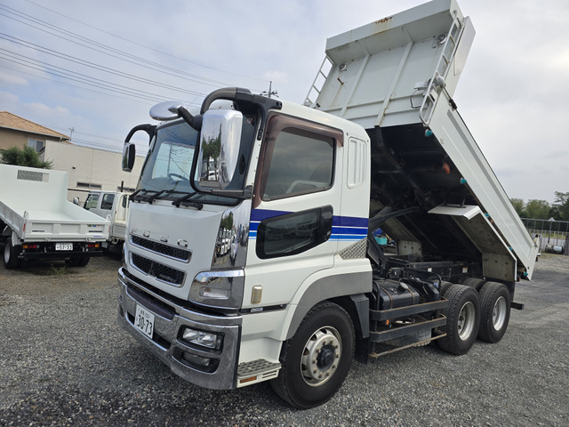 スーパーグレートダンプ