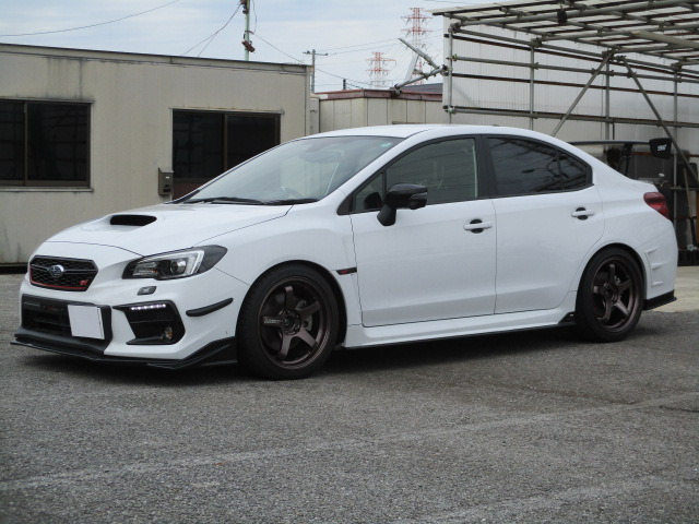 WRX S4(スバル) 2.4 STI スポーツシャープ 4WD　車高調 中古車画像