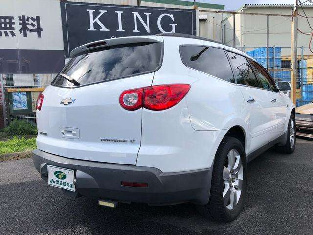 パワーバックドア!バックモニター!電源ソケット付きヒッチメンバー!エンジン機関とても調子が良くエンジンは高回転までスムーズに廻り、アイドリングも安定しています。