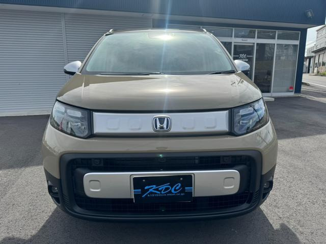 フリード1.5 e:HEV クロスター 4WD