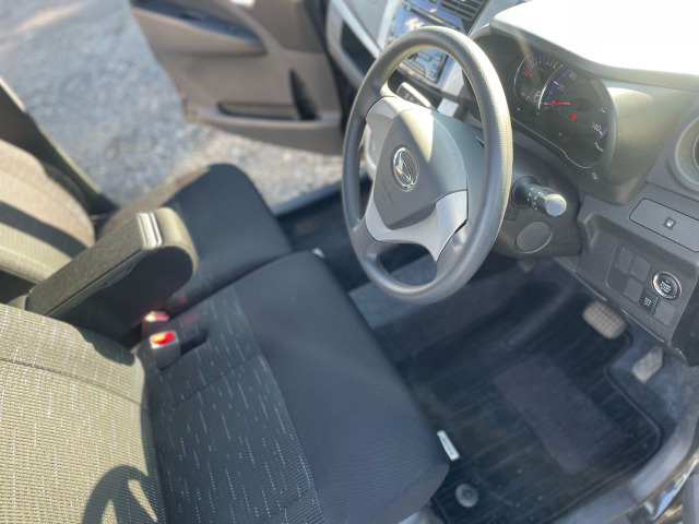 ムーヴカスタムX