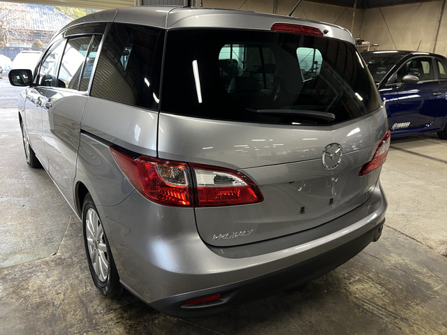 �����Ƃ��Ă̓p�i�\�j�b�N��SD�i�r�A�n�f�WTV�AETC�ԍڊ�A�h���C�u���R�[�_�[�A�o�b�N�J�����A�����d���X���C�h�h�A���[�����Ă���܂��B