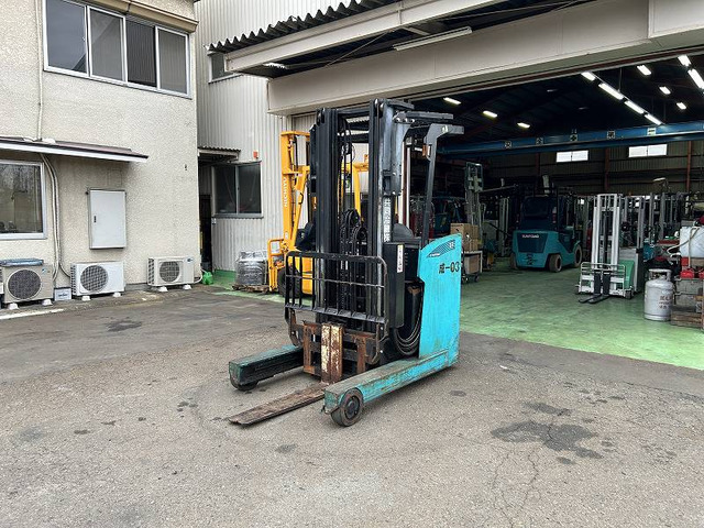 住友ナコバッテリー式フォークリフト（リーチ式）