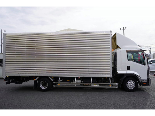 ���Ђ͓��V�΍ЊC��ی��������Ă���܂��B���q�l�ɂ������v����������Ă����Ē����܂��B