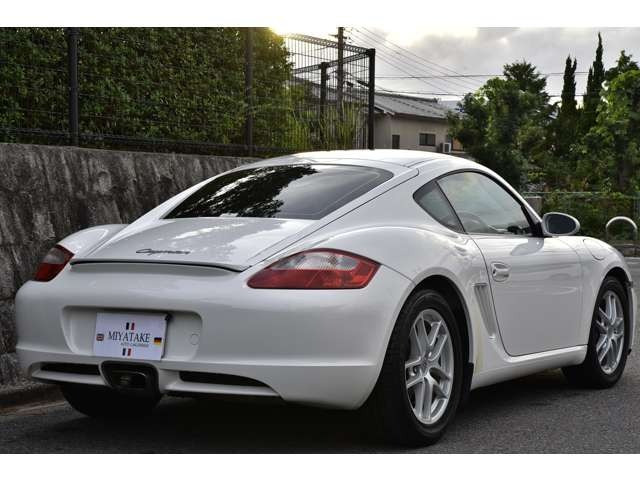 �y���z����z�����Ԃ����ЂɈ�x�����k�������B�قƂ�ǂ̂��q�l�����Ѝ���z�ɂ������𒸂��Ă���܂��B���Y�Ԃ����z��������񑩒v���܂��B(����X�ɂ͕����܂���)