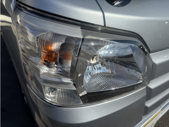 �������݂̂Ȃ��Y��ȃw�b�h���C�g���򉻂ɂ�鉩�΂݂�N���A�����͌����܂���BHID��LED�Ȃǂ̑���������܂��B