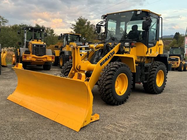 コマツホイールローダー