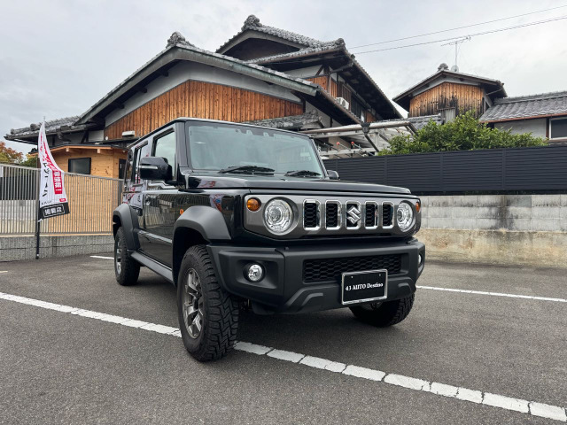 スズキ ジムニー ノマド 2025年モデル FC (MT)の価格・性能・装備