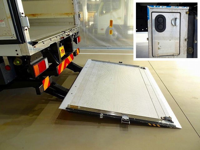 �}���`�Q�[�g 1,000�s �V���a/RAM10-1245N �Q�[�g�蓮�J�� PG�J�[�g�X�g�b�p�[/�T�C�h�K�[�h�t ��:147cm ��:201cm �L����:188cm ���V���V���A/�׎���PG�X�C�b�`�R�[�h