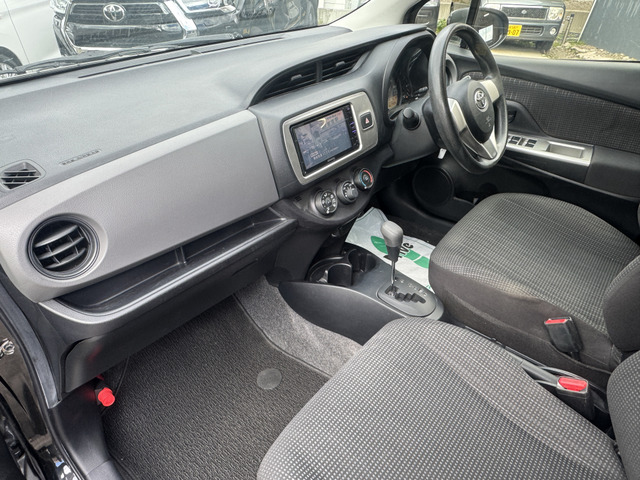 �����Ђł̓X�C�b�`�ނȂǂ��O�ꂵ��������S�����Ă��܂�!�u���V�Ō��Ԃ̃z�R�����������A���J������܂Ŕ玉�≘����������A�������f�_���ɂď��Ŏ{�H���Ă���܂��B�Ԃ̓W���O�A�[�ԑO�ɂ��s���Ă���܂���