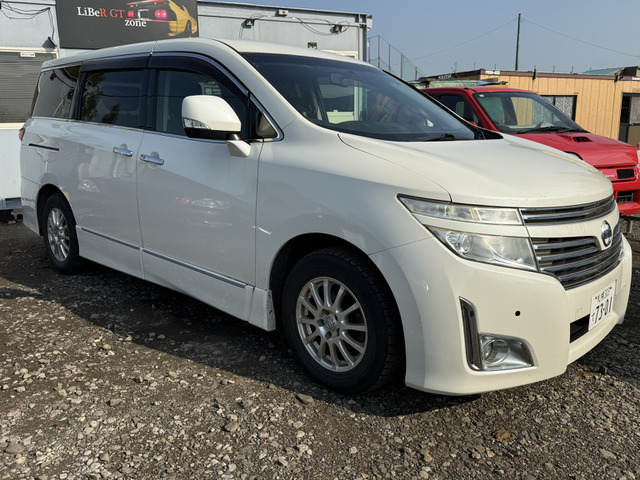 エルグランド2.5 250ハイウェイスター 4WD