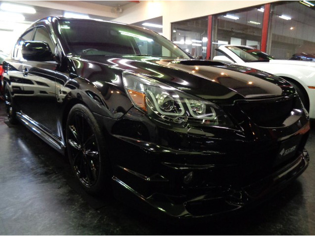 BM9レガシーB42.5GTSパッケージクリスタルブラックシリカカラーフルエアロ&EJ25BOXERターボエンジン6MTミッション4WD&車高調18アルミ他ドレスアップ仕様車が入庫しました