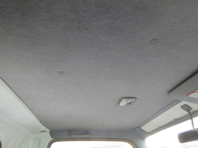 �������E�V����ł���