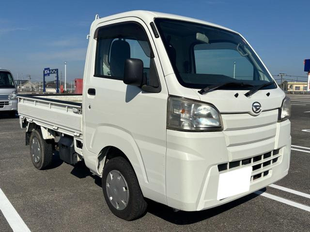 �p�[�c�̔������Ă���܂��̂ł��\���t����������!