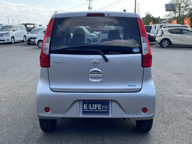 �y�x�����z���i�X�z���Ԃ������������܂��āA���ɗL�������܂��B�݌Ɏԗ��ɂȂ�܂��̂ŁA���񂲓s���̋X�������ɁA���ɗ��ĉ������B���X�\��������ƁA���ē����X���[�Y�ł��B