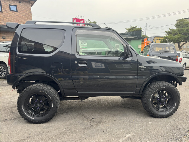 ���v���C�o�V�[�K���X���������̓��߂�}���Ďԓ��������ɂ����Ȃ��Ă܂����ߐԊO���⎇�O���𔽎˂���ق��A�����ɂ�鉷�x�̏㏸���}�����邱�Ƃ��ł��邽�߁A�G�A�R���̗�p���ʂ��A�b�v������ʂ�����܂���