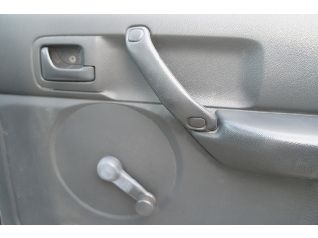 電話で現車を確認しながらご説明と写メなどを送らせて頂きます。契約書のやり取りもメールやFAXでも簡単できますので、お気軽に連絡ください。宜しくお願いします。薄利多売!安心☆満足☆納得価格☆格安販売専門店