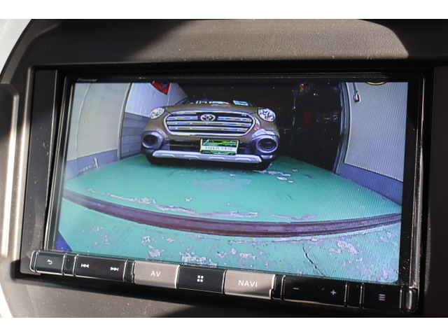 �V�t�g�����o�[�X�ɓ����ƁA����̗l�q���f���Ă���܂�!�o�b�N�⒓�Ԃ̍ۂɂ������֗��ł���