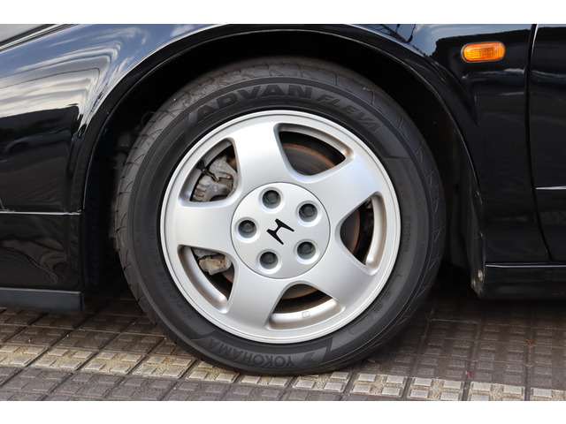 純正15インチアルミホイール