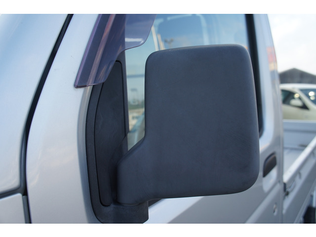 全国納車させて頂きます。遠方のお客様も是非お問い合わせください。格安陸送でご案内させて頂いてます。引き取りに店頭納車可能