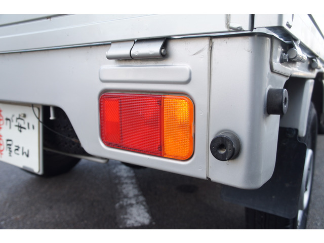 電話で現車を確認しながらご説明と写メなどを送らせて頂きます。契約書のやり取りもメールやFAXでも簡単できますので、お気軽に連絡ください。宜しくお願いします。薄利多売!安心☆満足☆納得価格☆格安販売専門店