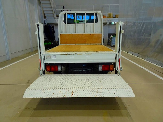 �ב����:206&times;161&times;38 �O���J �����ւ� �����p���[�Q�[�g 600kg �V���a/RE06-1133 ��:83cm/�L����:70cm ��:158cm �����A�x��PG�X�C�b�`