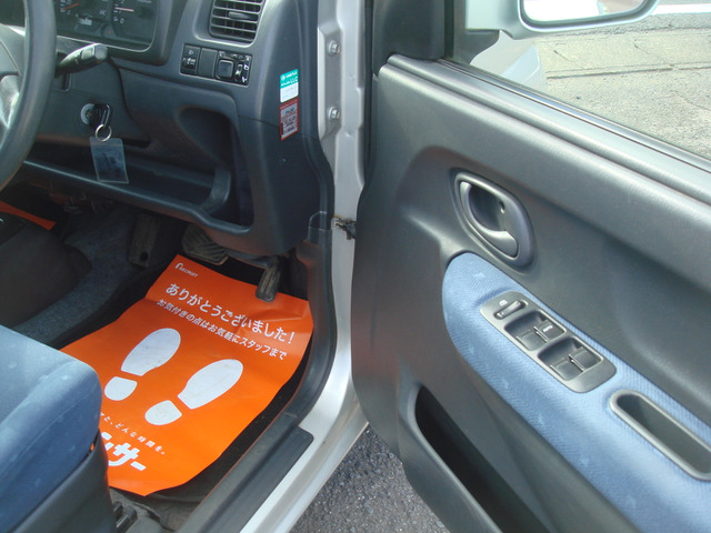 �������[��