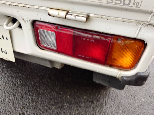 �_�񏑂̂����̓��[����FAX�݂̂ł��\�ł��BTEL�ɂČ��Ԃ��m�F���Ȃ���̂�������A�C�ɂȂ�ӏ��̎ʃ����M�������Ή��ł��܂��̂ŁA���C�y�ɂ��\���t�����������B