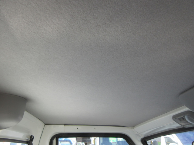 �������E�V����ł���