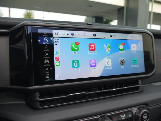 2024年モデルは12.3インチタッチスクリーンディスプレイ