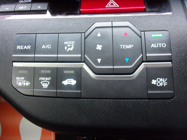 W�I�[�g�G�A�R���B