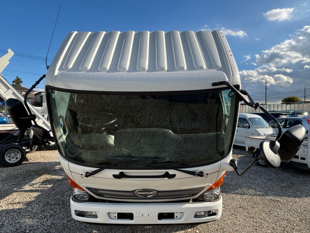 レンジャー三転ダンプ