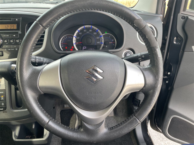 �w�b�h���C�g�E�t�����g������N���A�ň�ۂ̗ǂ��O�ςł��B