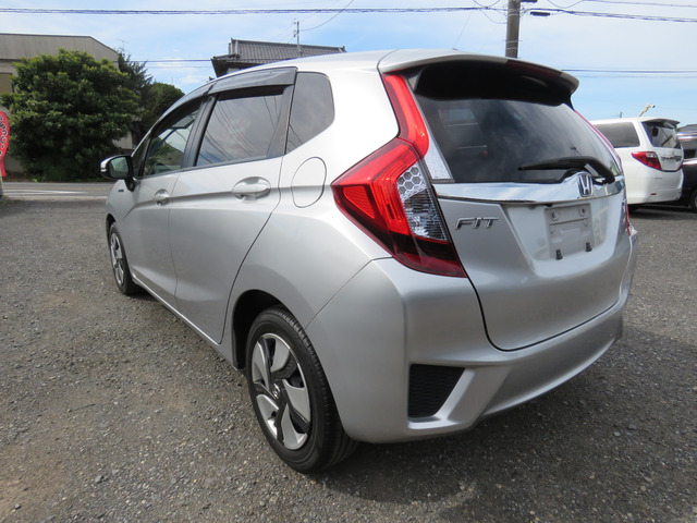 フィット1.5 ハイブリッド Fパッケージ