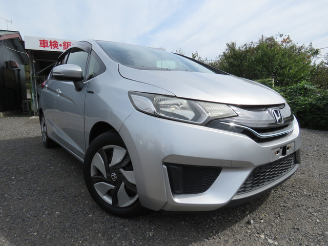 フィット1.5 ハイブリッド Fパッケージ