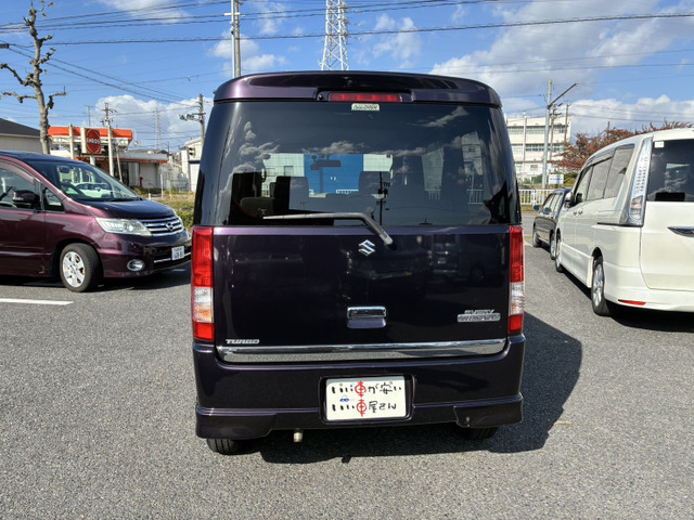 �i�r�E�o�b�N���j�^�[�EETC�E�n�f�W�`���[�i�[�E�t���b�v�_�E�����j�^�[���̗p�i�������k���������B���݂����̂��Ԃ���̕t���ւ��A�������ݎ��t�����\�ł��B