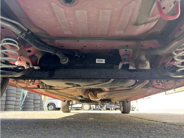 �����̎K�~�ߎ{�H������܂��B