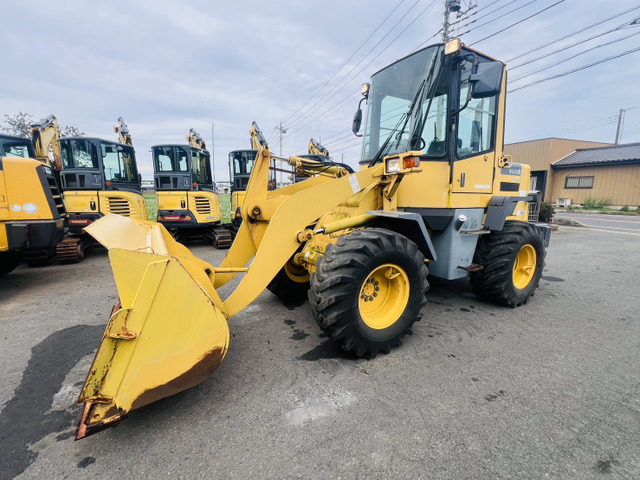 コマツホイールローダー