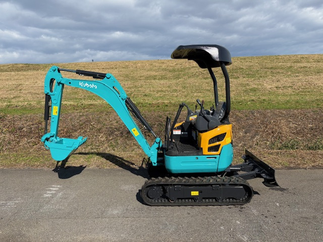 クボタミニバックホー