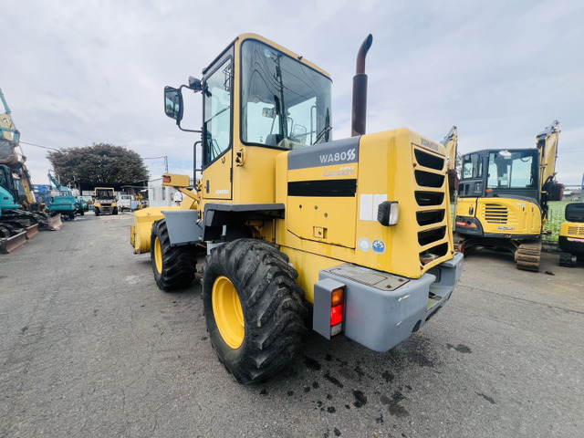 コマツホイールローダー