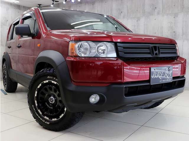 どの角度から見ても、迫力のフォルムに仕上がっております。