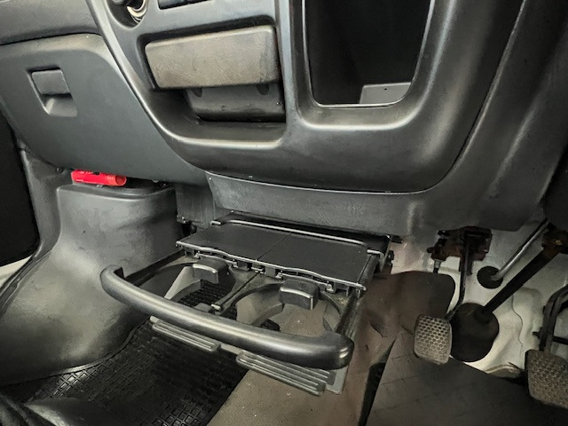 �i�[���h�����N�z���_�[