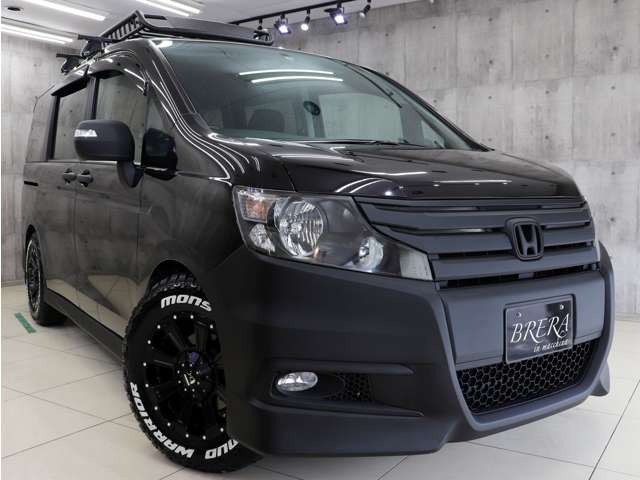 �ǂ̊p�x���猩�Ă��A���͂̃t�H�����Ɏd�オ���Ă���܂��B